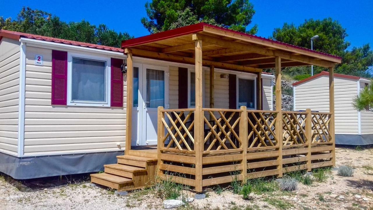 Victoria Mobilehome Jezera Village Holiday Resort Dış mekan fotoğraf